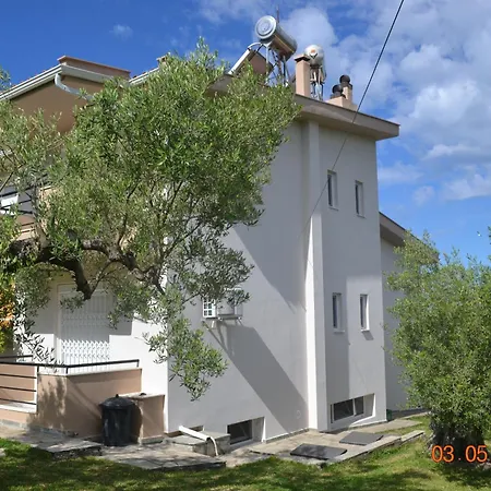 Vilă Beautiful Maisonette