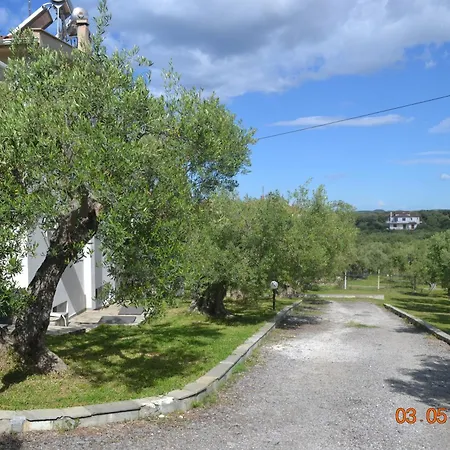 Vila Beautiful Maisonette Nea Moudania