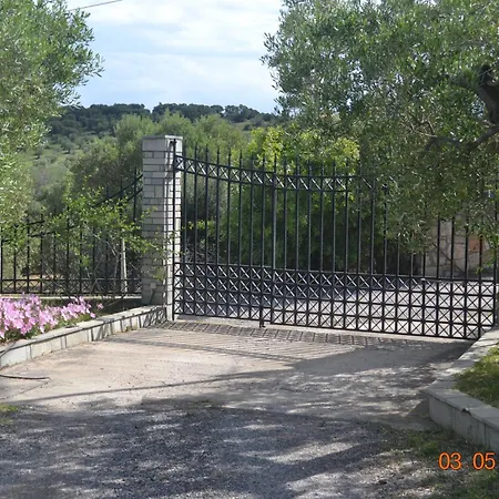 Beautiful Maisonette *