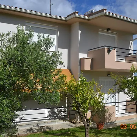 Beautiful Maisonette Nea Moudania