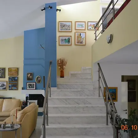 Beautiful Maisonette *